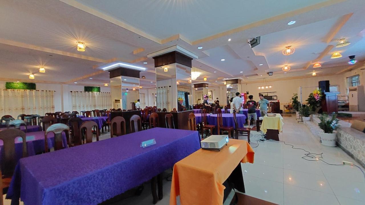 Khach San Bong Sen Hotel Vi Thanh Ngoại thất bức ảnh